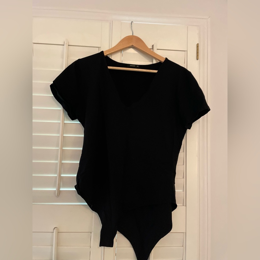 Black bodysuit, 3x